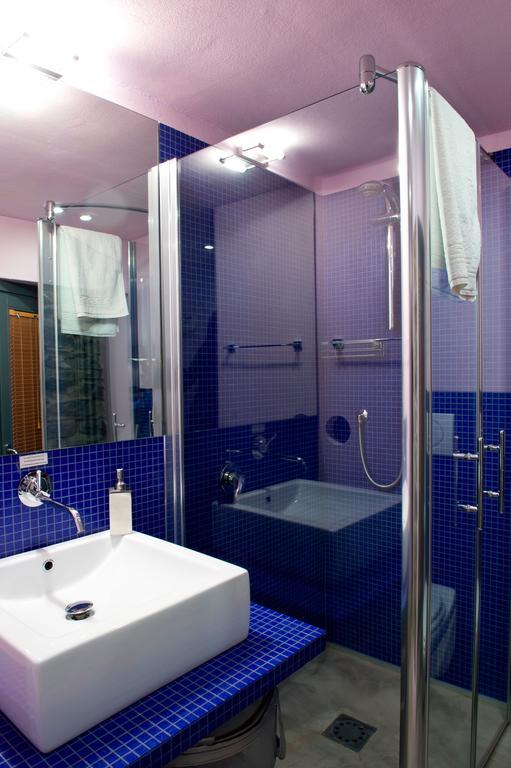 Casa Rossa - byMyHomeinComo Cernobbio Quarto foto
